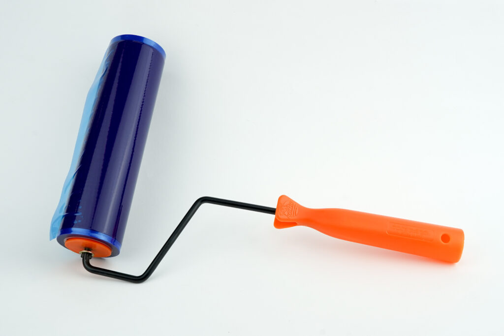 Sticky roller blue